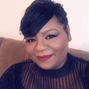 Meet your Posher, Robyn